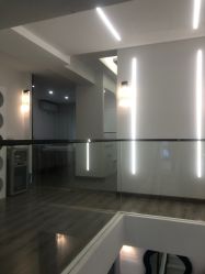 -苗方清颜祛痘·皮肤管理