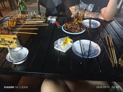 -烤满分·东北烧烤(首经贸店)