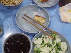 青菜肉丝炒年糕-天天锅贴王(迎凤街店)