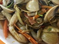 -班赞海鲜市场胖阿姨加工点