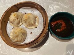 蟹粉汤包-松鹤面馆·古法焖肉面(观前店)