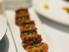 香煎鹅肝酱藕饼-醉辉皇上海之巅(上海中心大厦店)