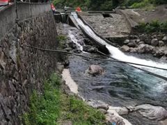 -安吉龙王山峡谷漂流