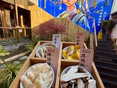 -阿婆情腊排骨火锅·野生菌季(古城旗舰店)