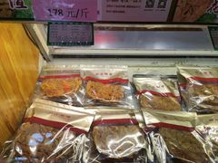 -郑庄脂渣海鲜楼(九水路店)