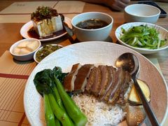 -荣家黄鱼面(南京西路店)