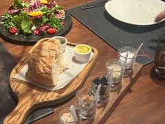 -恰餐厅及酒吧 CHAR Bar & Grill (北京丽都皇冠假日店)