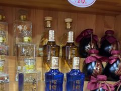 -屯老二农家铁锅炖·行业领军者(梅江店)