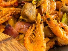 -炭舍干锅·烤鱼(扬名广场店)