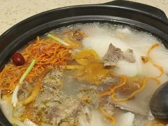-九寨沟特色牦牛肉汤锅