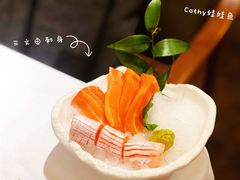 三文鱼刺身-肆月河豚·新淮扬(金融街店)