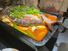 -夯鱼烤鱼·尔滨地标美食(中央商场店)