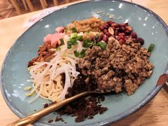 贵州肉臊拌面-贵凤凰贵州米粉(五道口店)