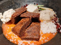 -四小区火锅·巷子里的重庆火锅(花照壁店)