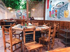 大堂-三里屯土灶炖公鸡地锅鸡(江东店)