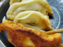 -黄阿姨锅贴大王(万航渡路店)