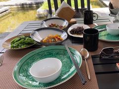 -丽江悦榕庄酒店-明月·雪山庭院餐厅