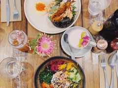 -FLOVIE FLORIST CAFE