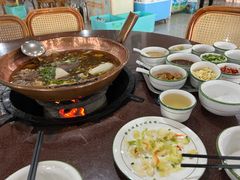 -朝伟清真铜瓢牛肉馆(三十年老·店)