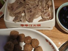 -季季红火锅(长沙步行街店)