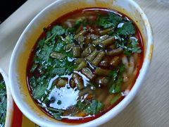 米粉-江三王记牛杂馆(总店)
