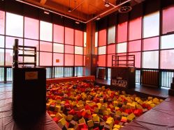 -嗨翻Hi-Fun竞技主题乐园·蹦床团建生日聚会(五棵松华熙店)