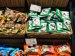 零售区-来伊份1038(新村路三店)