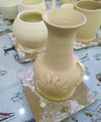 -泥娃娃DIY陶吧(易生活购物公园店)