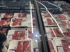 -盒马鲜生(丁香国际店)