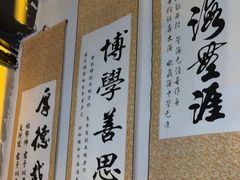 -荒岛实景沉浸密室(江汉路1店)