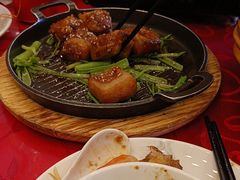 -侬佳蒸菜馆(听潮店)