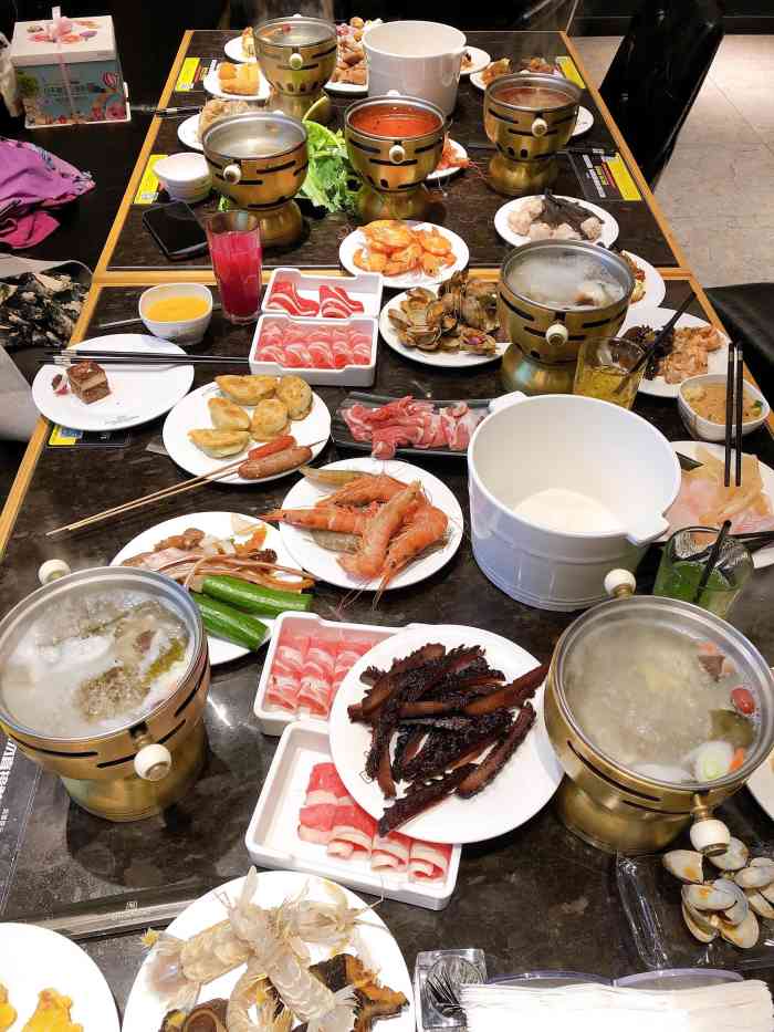 川骄海鲜自助(世界之花店)-"可能是火锅的原因,一进去特别腥的海鲜