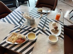 -万达文华酒店·48F云端窗景美食汇自助餐厅