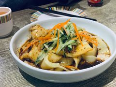 石河子凉皮-巴依兄弟西域美食(机场店)