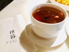 冰糖桃胶炖雪梨-初蓉丨遇见新川菜(亲贤街荣耀店)