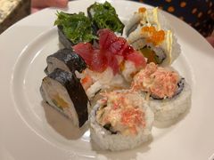 -怡咖啡海鲜自助餐厅(浦东香格里拉店)