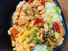 新宫保鸡丁饭饮料套餐-永和大王(华侨城店)