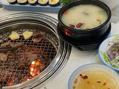 -韩香福烤肉庄园(荣成店)