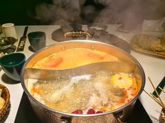 -椰子湾·海南火锅·糟粕醋·椰子鸡(正大广场店)