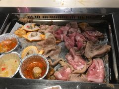 -爱客得牛排海鲜烤肉·火锅自助(春熙路黑金好店)