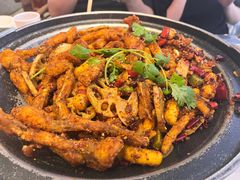 -渝蛙馆(新百店)