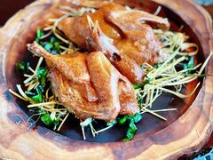 脆皮乳鸽-巴黎轩(澳门巴黎人店)