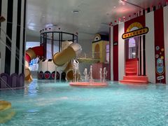 -涨巢·潮玩水疗局