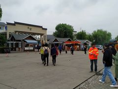 -平望服务区·停车场