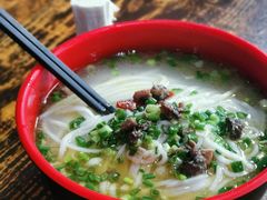 -正宗李家土鸡米线店