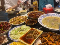 -醉八仙热酒馆(渝中店)