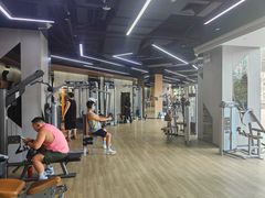 -威克健身游泳(万菱汇店)
