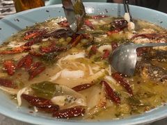 -姚姚酸菜鱼·金戈戈香港豉油鸡(喜荟城联名店)