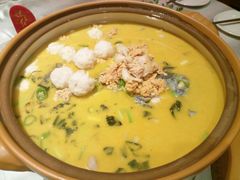 安化鱼头鱼杂钵-东方红酒楼·宴会厅