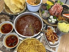 -顶上头·螺蛳火锅(五一新村店)